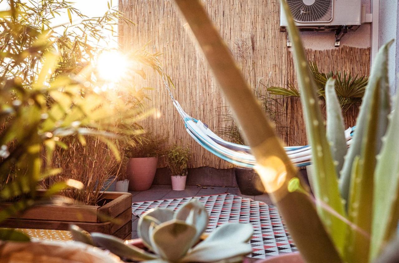 The Kalifornia I Stilvoll Mit Urlaubsfeeling I Dachterrasse I Klima Apartman Karlsruhe Kültér fotó