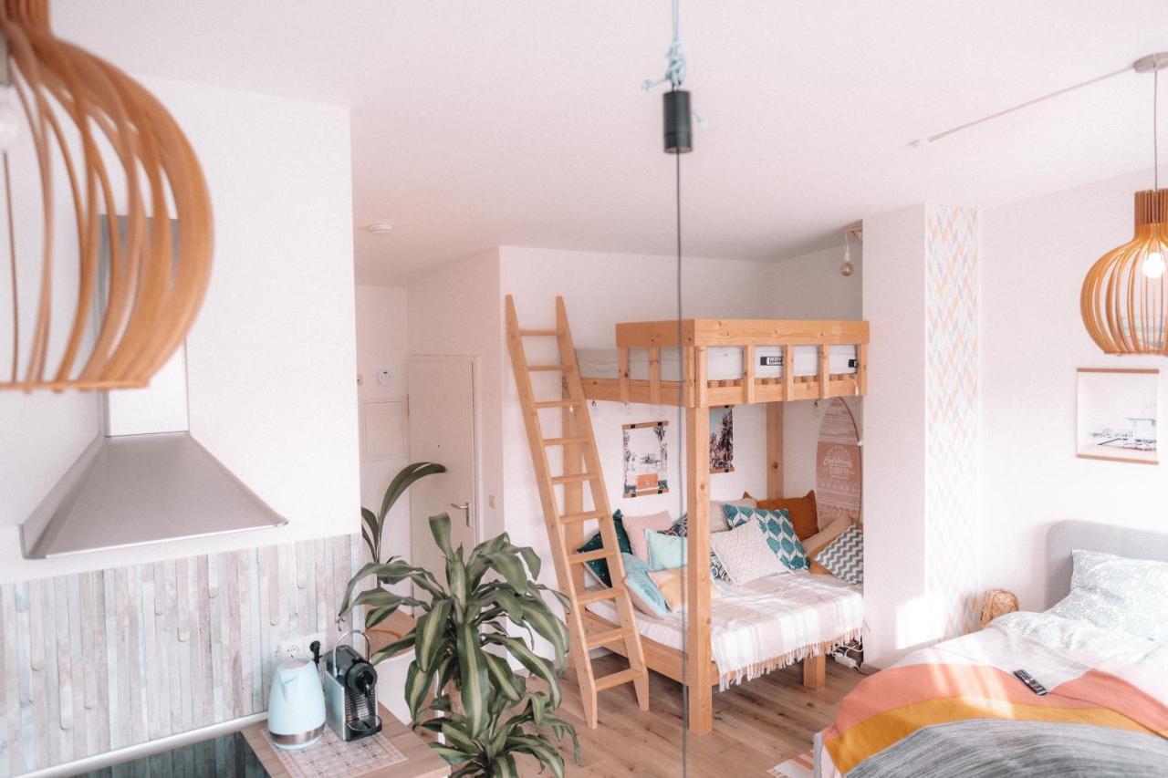 The Kalifornia I Stilvoll Mit Urlaubsfeeling I Dachterrasse I Klima Apartman Karlsruhe Kültér fotó