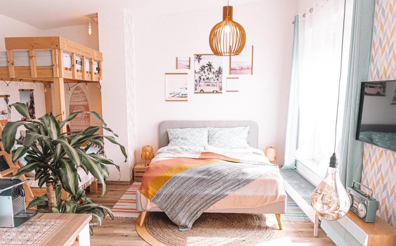 The Kalifornia I Stilvoll Mit Urlaubsfeeling I Dachterrasse I Klima Apartman Karlsruhe Kültér fotó