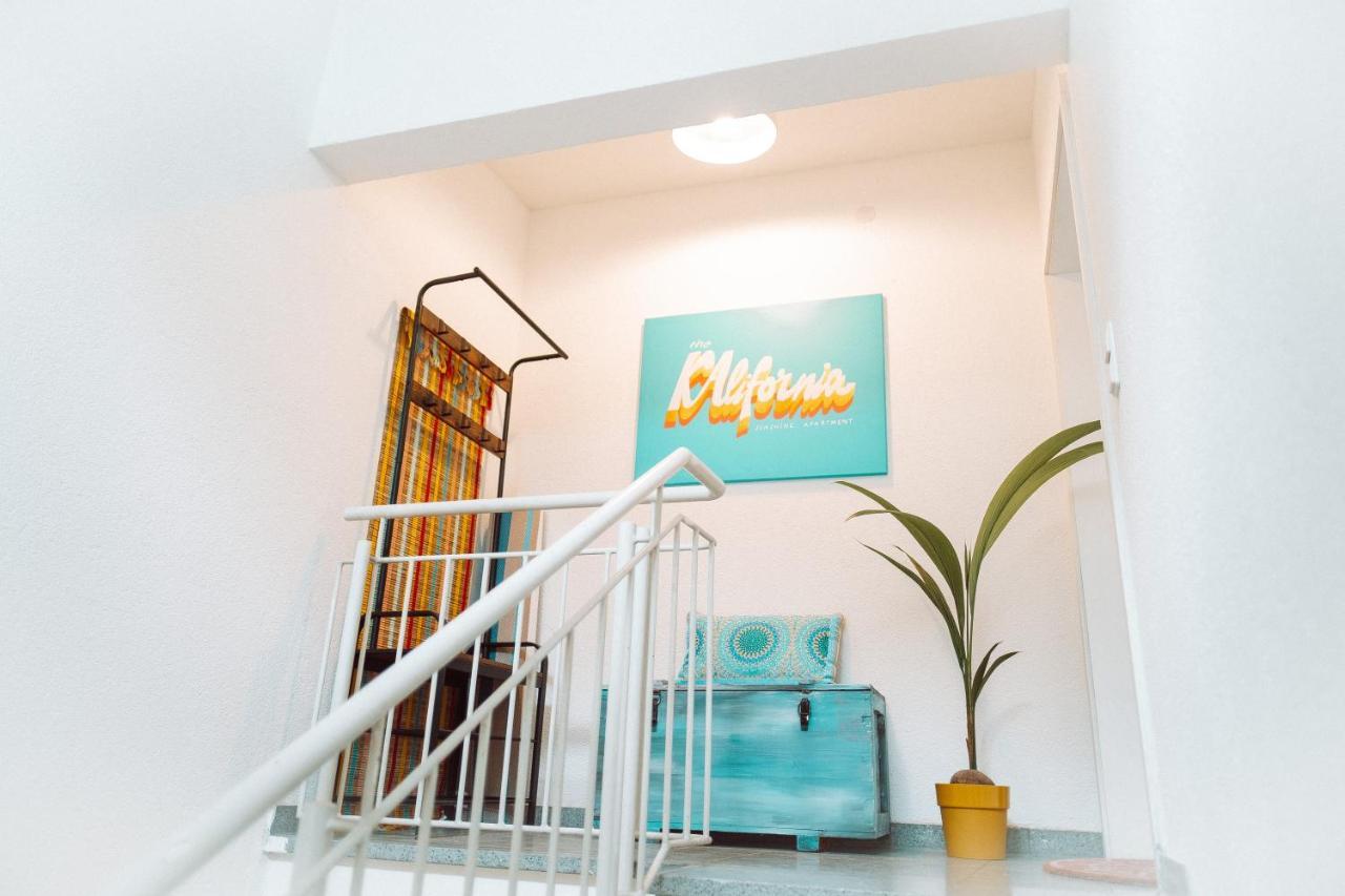 The Kalifornia I Stilvoll Mit Urlaubsfeeling I Dachterrasse I Klima Apartman Karlsruhe Kültér fotó